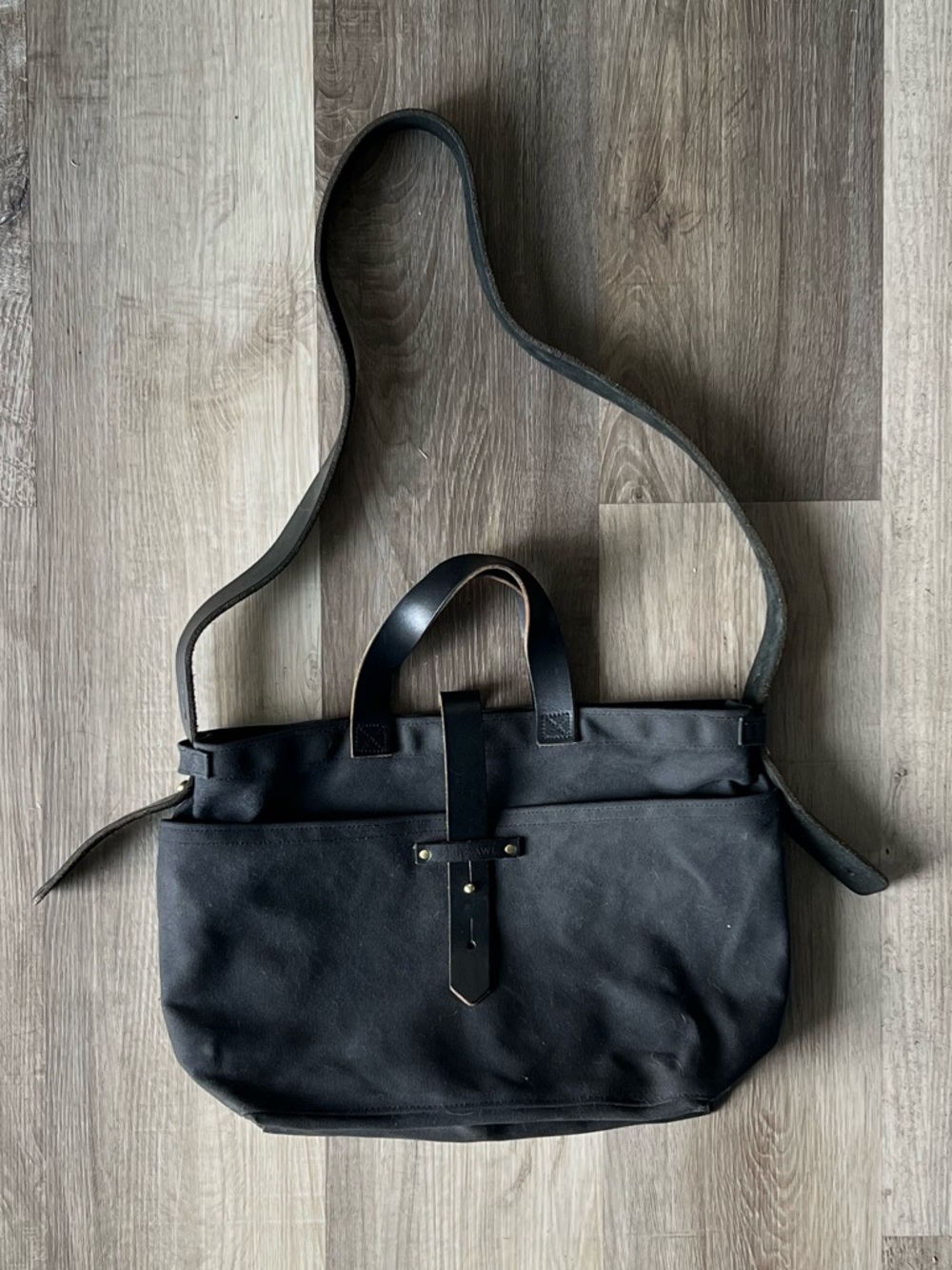 Peg and Awl Waxed Canvas Tote Bag All Black - Picture 2 of 10